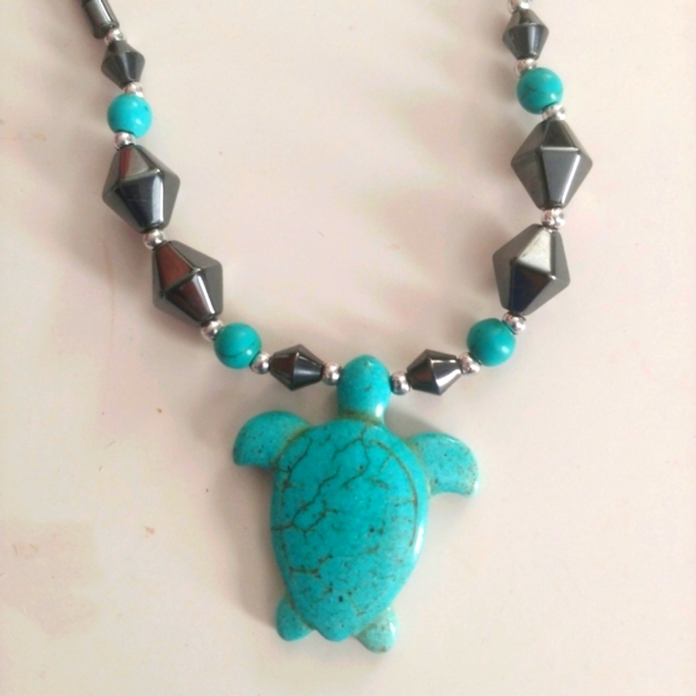 Turquoise Turtle & Hematite Pendant Necklace - Picture 2 of 7